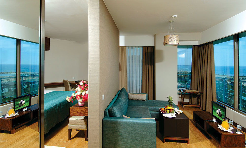 Commodore Elite Suites & Spa Ultra All Inclusive (Adults Only) Evrenseki Exteriér fotografie