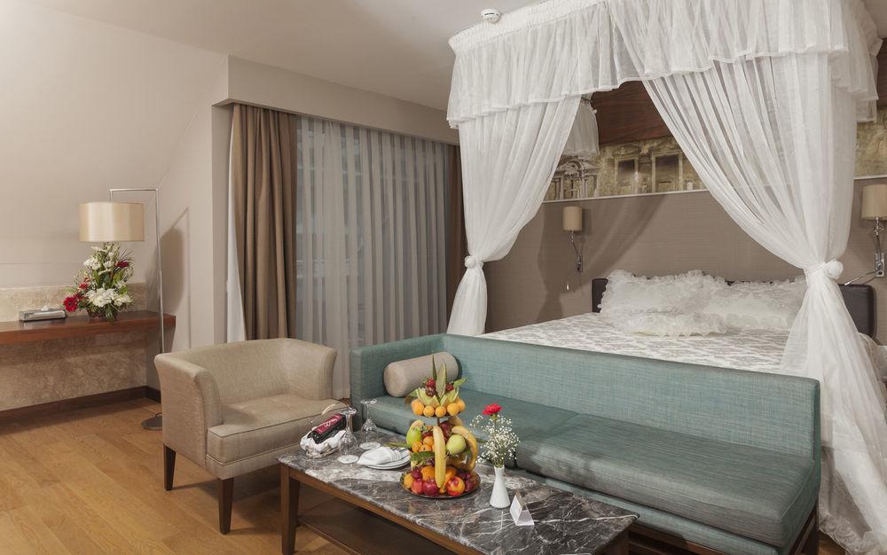 Commodore Elite Suites & Spa Ultra All Inclusive (Adults Only) Evrenseki Exteriér fotografie
