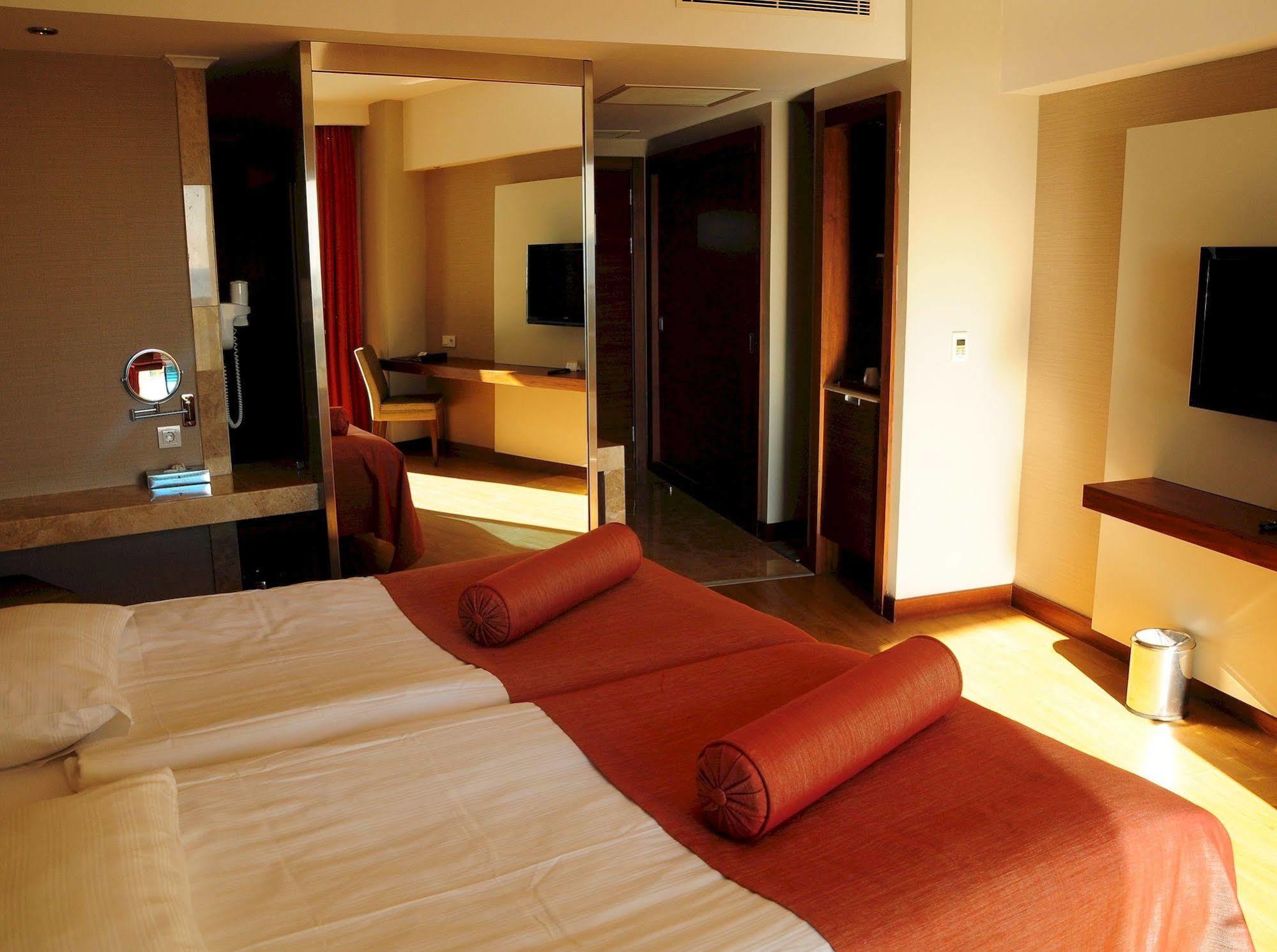 Commodore Elite Suites & Spa Ultra All Inclusive (Adults Only) Evrenseki Exteriér fotografie