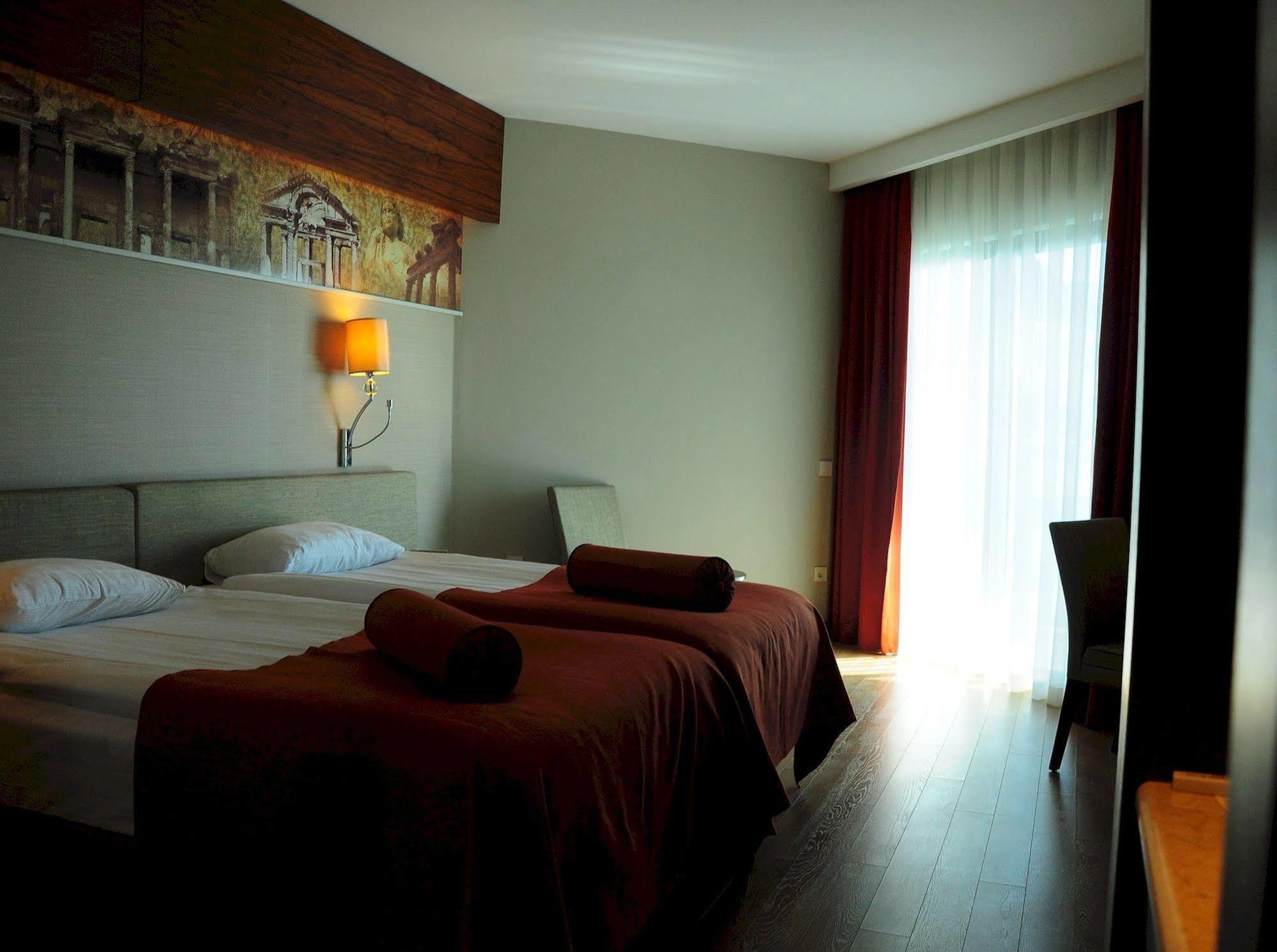 Commodore Elite Suites & Spa Ultra All Inclusive (Adults Only) Evrenseki Exteriér fotografie